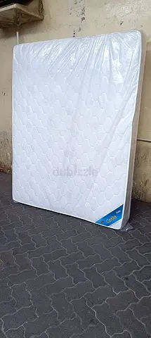 Brand new king size spring mattres for sale