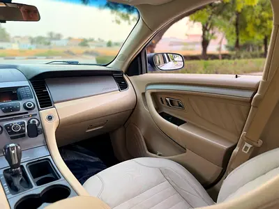2018 FORD TAURUS 照片 16