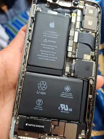 Original iphone X Battery 83%