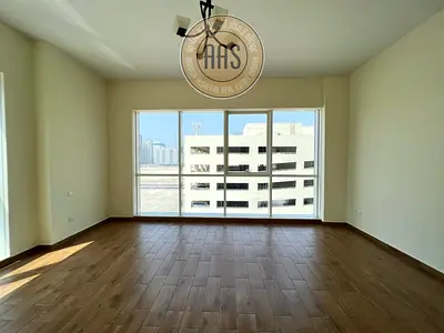 Closed Kitchen Spacious Studio Chiller Free Full Facilities