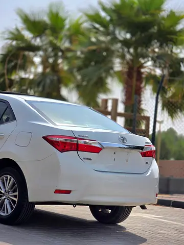 2015 Toyota COROLLA 照片 10