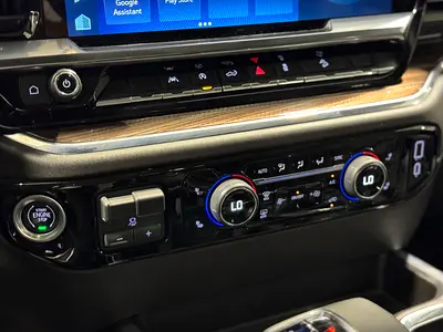 2024 Chevrolet SILVERADO 1500 thumbnail 13