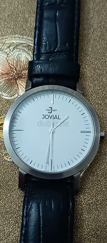 Jovial men's classic analog watch with black leather strap