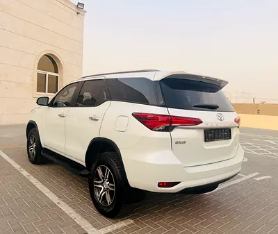 2026 Toyota FORTUNER 照片 5