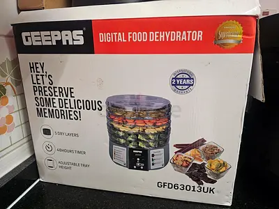 Geepas Digital Food Dehydrator - 5 Trays, Adjustable Height