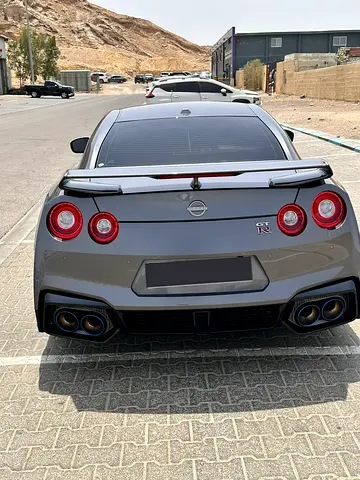 2024 Nissan GT-R — миниатюра 6