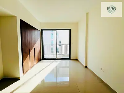 AMAZING OPPORTUNITY STUDIO READY TO MOVE
