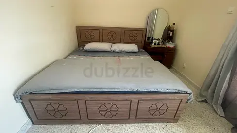 King Size Wooden Double Bed with Storage and Headboard - Excellent Condition