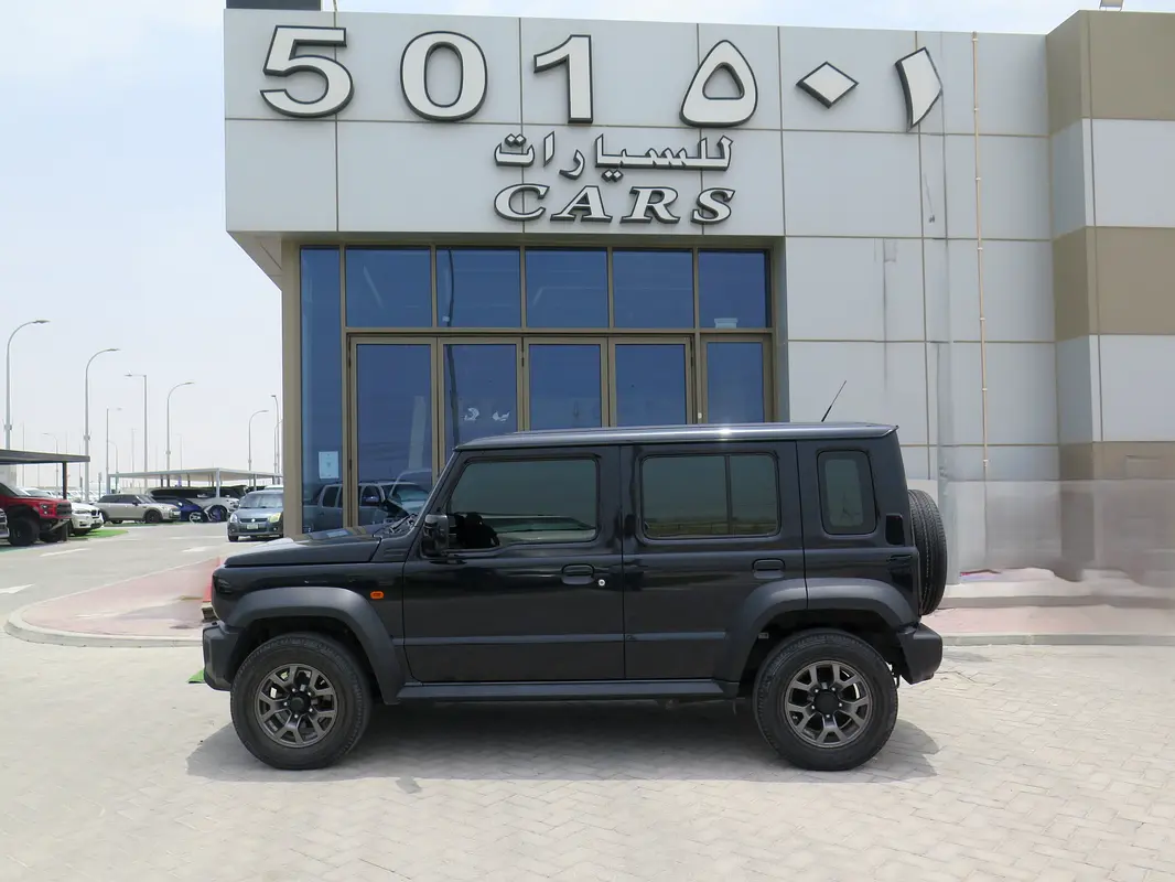 سوزوكي جمني 2025