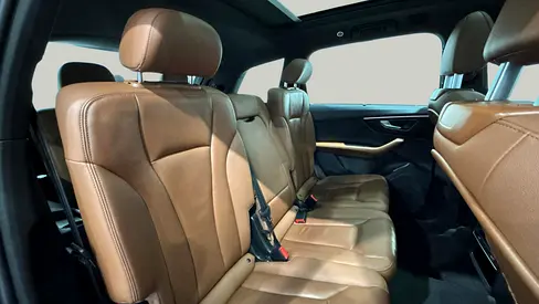 صورة مصغرة 10 لـ 2023 AUDI Q7