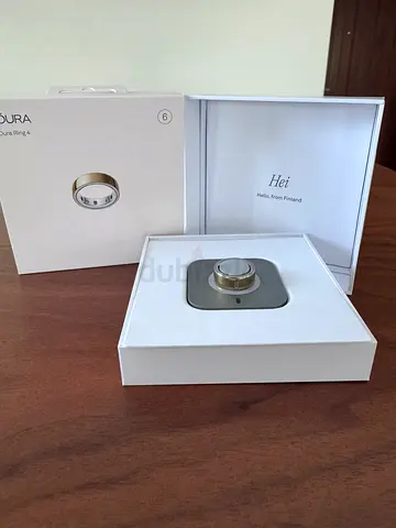 Oura ring 4, yellow gold, size 6