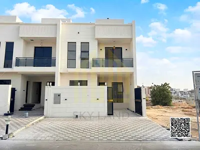 Townhouse - Good location - Fees included - 3 floors - Excellent price