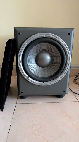 JBL E Series E250/230 Subwoofer in mint condition, price negotiable