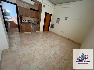 اكبر مساحه استديو ف البوطينه كبير ومرتب مطبخ ممتاز ونظيف حمام كبير ونظيف تكييف اسبليت جوده ممتازه غاز مركزي موقع ممتاز كل الخدمات بجوارك