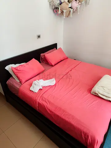King bed IKEA with storage