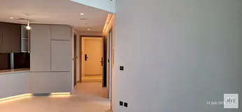 Modern 1BR Apartment | Regalia Business Bay | Balcony & Park View
