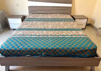 Solid wood brown 4 piece bed set from UK