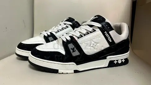 Louis Vuitton LV Trainer White & Black