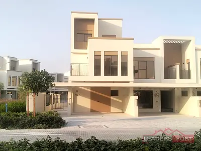 SINGLE ROW | BIGGER GARDEN | PREMIUM LOCATION