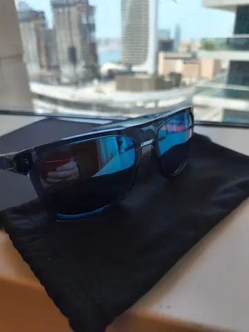 Oakley Leffingwell Sunglasses 0o9100 Crystal black prism, deep water polarized