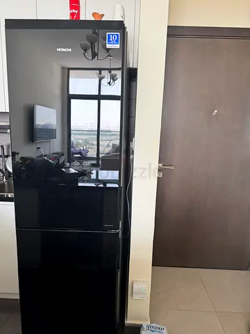 Excellent fridge with best performance
Reason for selling: moving out
7 years warranty on generator