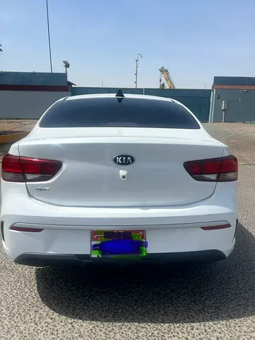 2021 KIA RIO 照片 4