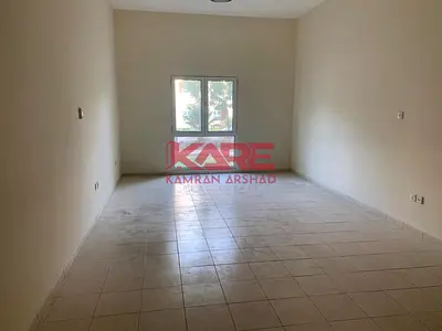 CLOSE TO METRO LARGE 1 BEDROOM