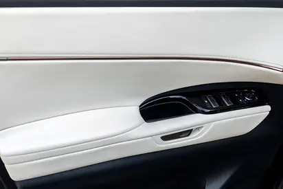 صورة 11 لـ 2024 Lexus LM-SERIES