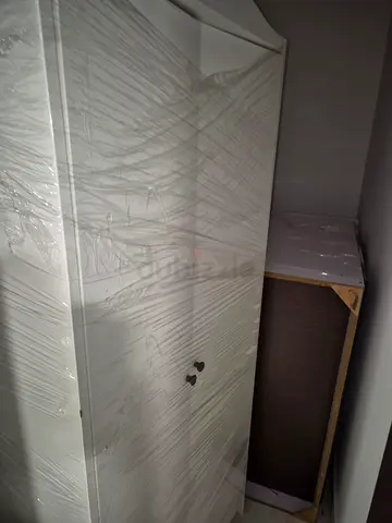 White 2-Door Wardrobe / Armoire in good condition