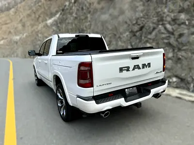 2024 RAM 1500 — миниатюра 5