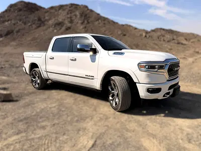 2024 RAM 1500 — миниатюра 2