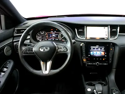 صورة 15 لـ 2023 Infiniti QX55