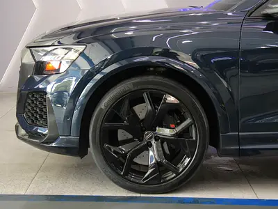 صورة مصغرة 8 لـ 2024 AUDI RS Q8