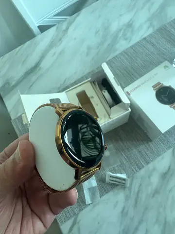 Huawei gt2 smart watch woman rose gold