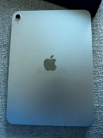 Ipad A16 in Brand new condition + accessories