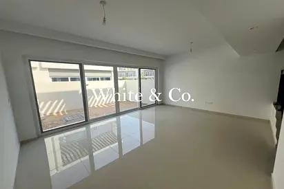 Stunning brand new 3 bed | Ready to move