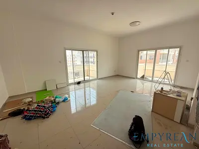 LARGE 1 BR | NICE LAYOUT | WITH BALCONY AND PARKING | WELL MAINTAINED