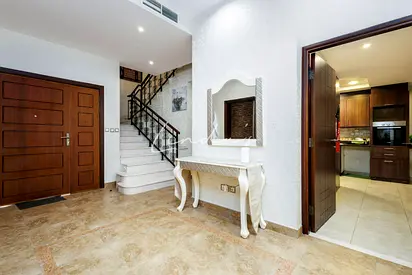 Vacant on Transfer I Al Salam I middle villa