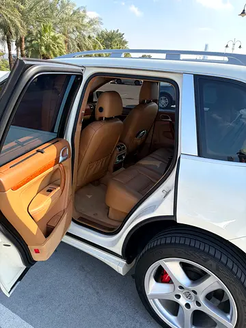 2006 Porsche CAYENNE photo 3