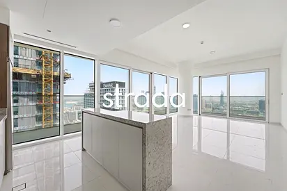 High floor | Corner | Vacant | Unblocked view