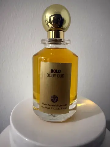 Authentic bold body oud from Abdul Samad Al Qurashi