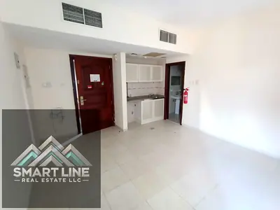 Near King Faisal Street : New Building Nice Studio Apartment with Sun Lighted and Family Residence