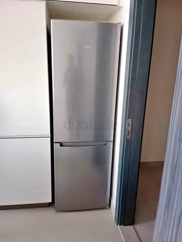 Siemens Silver Bottom-Freezer Refrigerator - Good Condition