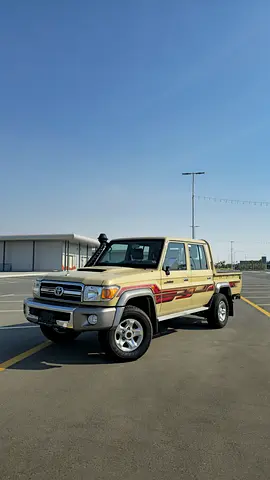 2023 Toyota Land Cruiser 70 Series LC 79 LX Pick-up | GCC Specs