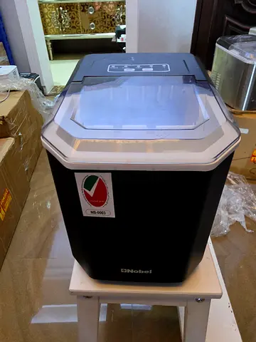 Portable countertop ice maker - new without box