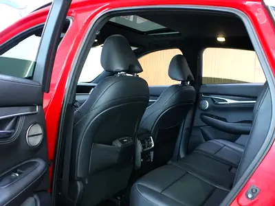 صورة 12 لـ 2023 Infiniti QX55