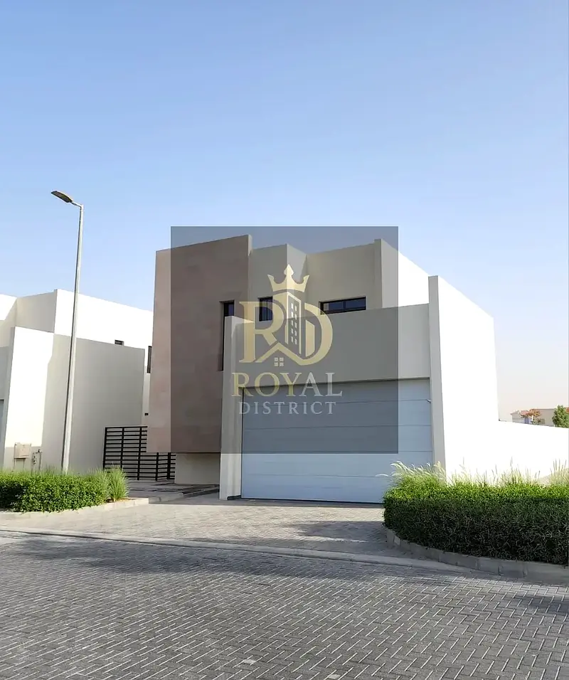 HOT DEAL || LUXURY 4 BED VILLA + MAID || 2 LIVING ROOMS || SMART HOME FEATURES || MODERN DESIGNED || PRIME LOCATION || 2.8M ONLY