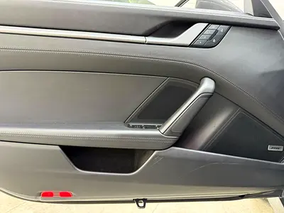 2025 Porsche 911 — миниатюра 13