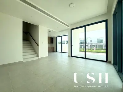 BRAND NEW | SPACIOUS | READY TO MOVE IN AUGUST