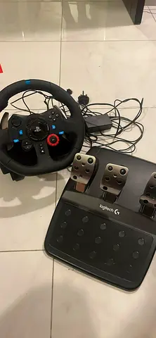 Logitech G racing wheel with pedals (PC/PS compatible) - good condition